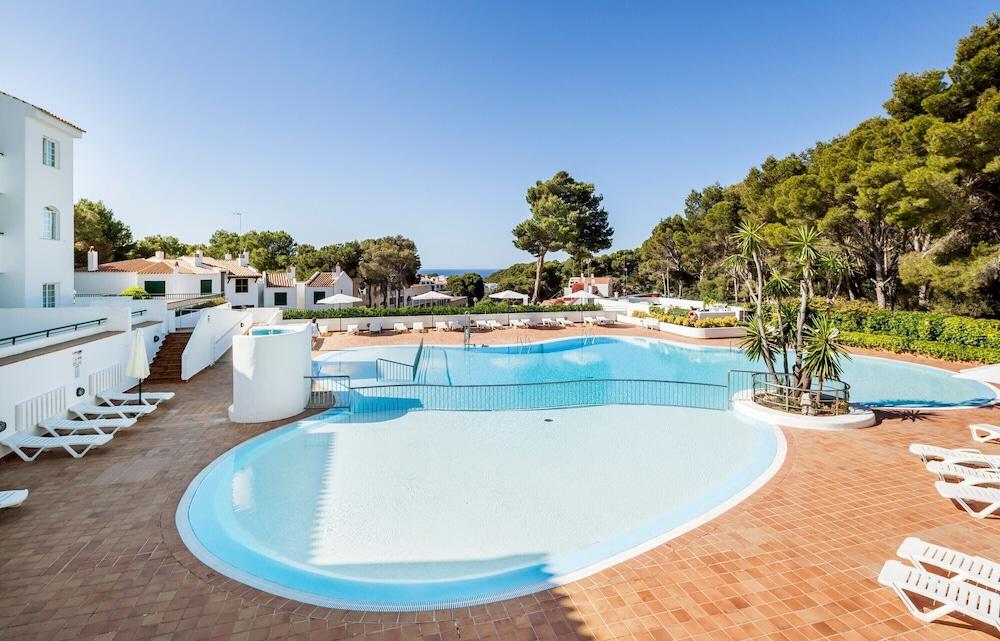 Ilunion Menorca Aparthotel Cala Galdana  Exterior photo